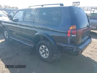 2002 Mitsubishi Montero Sport ES with VIN JA4LS21H72J054989, listed as a IAAI auction lot 41067504 with 335,479 mi miles. Bid and sale history available at carsss.com. Image 3.