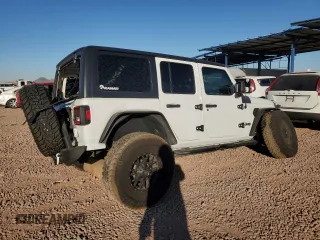 2021 Jeep Wrangler Unlimited Sport Altitude with VIN 1C4HJXDN1MW597113, listed as a Copart auction lot 80121424 with 50,409 mi miles and Salvage title. Bid and sale history available at DreamBid. Image 3.