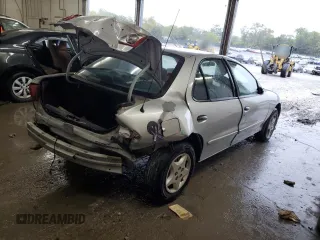 2003 Chevrolet Cavalier with VIN 1G1JC52FX37321624, listed as a Copart auction lot 72806544 with 306,253 mi miles and Salvage Title. Bid and sale history available at carsss.com. Image 3.