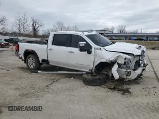 2021 GMC Sierra 3500HD Denali z VIN 1GT49WEY2MF223992, wystawiony jako Copart lot #44362795 z przebiegiem 105 489 mil mil oraz Szkoda całkowita • Salvage title. Historia ofert i sprzedaży dostępna na DreamBid. Obrazek 4.