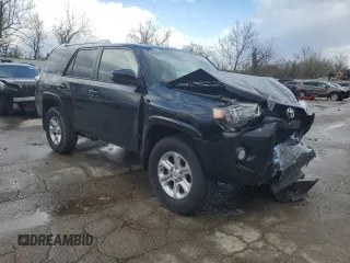 2018 Toyota 4Runner SR5 with VIN JTEBU5JR6J5583875, listed as a Copart auction lot 52603415 with 68,125 mi miles and Salvage title. Bid and sale history available at DreamBid. Image 4.