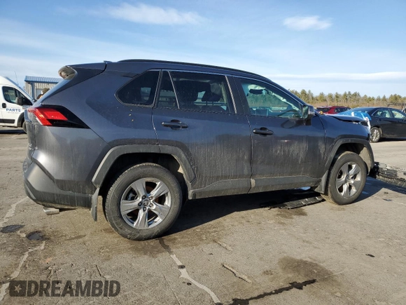 2024 Toyota RAV4 XLE with VIN 2T3P1RFV0RC449191, listed as a Copart auction lot 47747415 with 20,185 mi miles and Salvage Title. Bid and sale history available at DreamBid. Image 3.