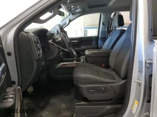 2019 Chevrolet Silverado 1500 LT Trail Boss with VIN 1GCPYFED2KZ161356, listed as a Copart auction lot 45027035 with 102,387 mi miles and Salvage Title. Bid and sale history available at carsss.com. Image 7.