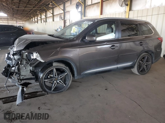 2017 Mitsubishi Outlander GT z VIN JA4JZ4AX4HZ013235, wystawiony jako Copart lot #74299434 z przebiegiem 103 738 mil mil oraz Szkoda całkowita • Salvage title. Historia ofert i sprzedaży dostępna na DreamBid. Obrazek 1.