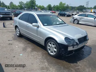 2002 Mercedes-Benz C with VIN WDBRF61J92E004472, listed as a IAAI auction lot 42144326 with 125,847 mi miles. Bid and sale history available at carsss.com. Image 1.