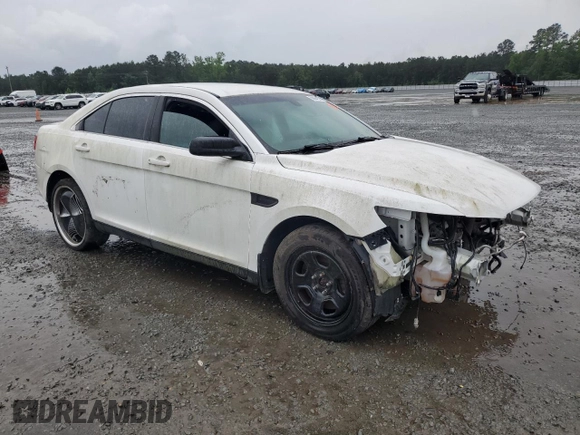 2017 Ford Police Interceptor with VIN 1FAHP2MK3HG134063, listed as a Copart auction lot 56664925 with 123,541 mi miles and Clean title. Bid and sale history available at DreamBid. Image 4.