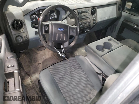 2015 Ford F-250 XLT with VIN 1FTBF2B65FEC94608, listed as a Copart auction lot 45738315 with 84,803 mi miles and Salvage title. Bid and sale history available at DreamBid. Image 8.