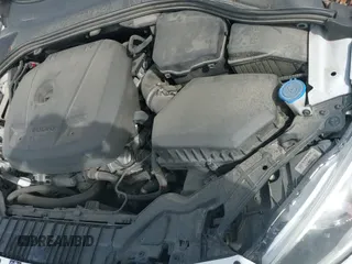 2018 Volvo S60 Inscription с VIN LYV402HK9JB173328, выставлен на аукционе IAAI как лот 41818895 с пробегом 60 215 миль миль и . История ставок и продаж доступна на DreamBid. Изображение 19.