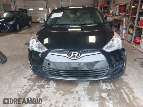 2012 Hyundai Veloster w/Gray Int с VIN KMHTC6AD3CU020230, выставлен на аукционе IAAI как лот 42307281 с пробегом 185 002 миль миль и . История ставок и продаж доступна на DreamBid. Изображение 6.