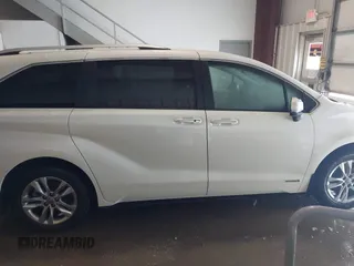2021 Toyota Sienna Limited with VIN 5TDZSKFCXMS031760, listed as a IAAI auction lot 41294945 with 68,804 mi miles and . Bid and sale history available at DreamBid. Image 13.
