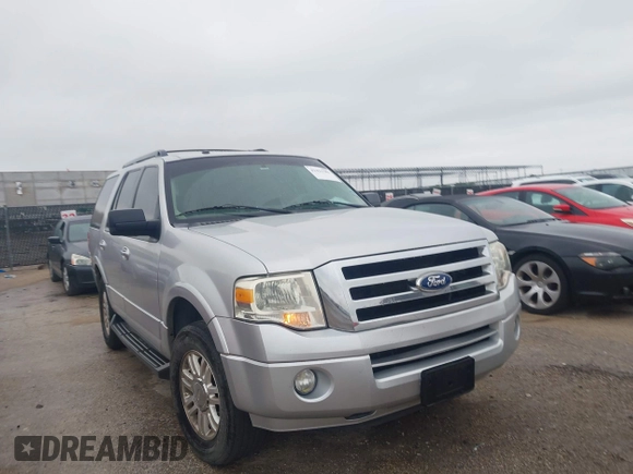 2014 Ford Expedition XLT with VIN 1FMJU1H58EEF65794, listed as a IAAI auction lot 42421781 with 151,867 mi miles and . Bid and sale history available at DreamBid. Image 1.