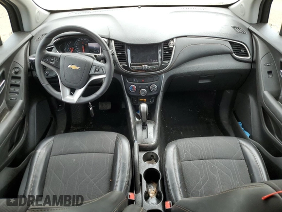 2020 Chevrolet Trax LT with VIN 3GNCJLSB0LL319827, listed as a Copart auction lot 57246955 with 42,014 mi miles and Salvage title. Bid and sale history available at DreamBid. Image 8.