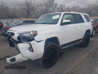2018 Toyota 4Runner SR5 with VIN JTEBU5JR1J5605748, listed as a IAAI auction lot 41861352 with 49,323 mi miles and . Bid and sale history available at DreamBid. Image 2.