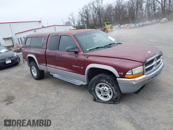 2000 Dodge Dakota Sport with VIN 1B7GG22N4YS709948, listed as a IAAI auction lot 41714352 with 1 mi miles. Bid and sale history available at carsss.com. Image 1.