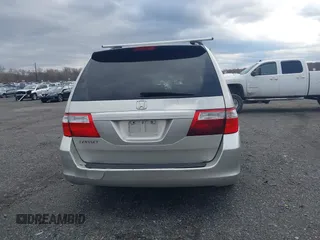 2006 Honda Odyssey LX with VIN 5FNRL38216B105808, listed as a IAAI auction lot 41737585 with 193,915 mi miles. Bid and sale history available at carsss.com. Image 16.