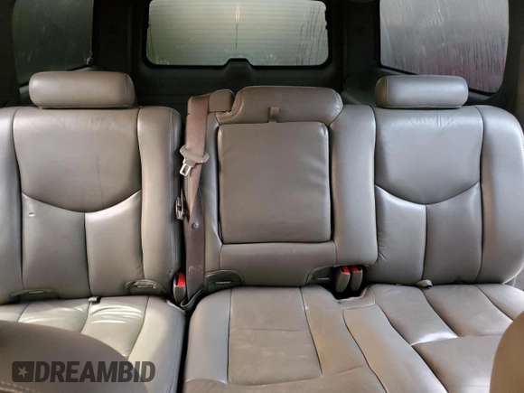 2006 Chevrolet Suburban Z71 with VIN 3GNFK16Z16G133085, listed as a Copart auction lot 80143244 with 0 mi miles and Salvage Title. Bid and sale history available at carsss.com. Image 10.