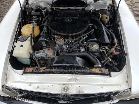1979 Mercedes-Benz SL with VIN 10704412051276, listed as a Copart auction lot 58228725 with 163,621 mi miles and Clean title. Bid and sale history available at DreamBid. Image 11.