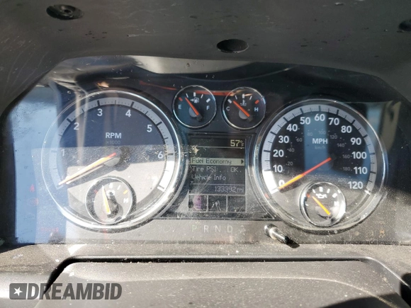 2012 Ram 2500 ST z VIN 3C6TD5CT0CG233131, wystawiony jako Copart lot #46194155 z przebiegiem 133 392 mil mil oraz Nie do naprawy • Non repairable. Historia ofert i sprzedaży dostępna na DreamBid. Obrazek 9.