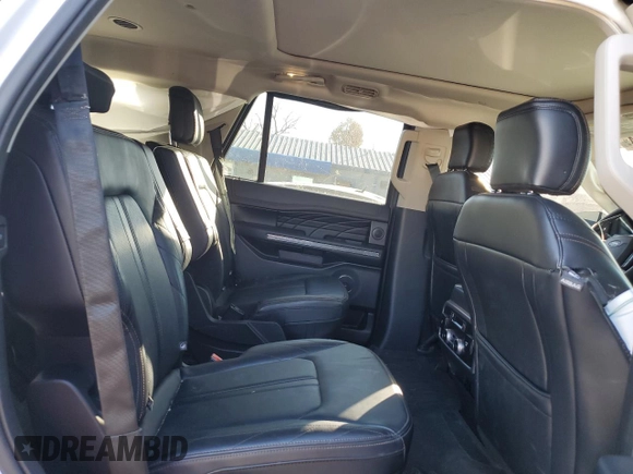 2019 Ford Expedition Platinum with VIN 1FMJU1MT4KEA62215, listed as a Copart auction lot 84104024 with 102,153 mi miles and Salvage Title. Bid and sale history available at carsss.com. Image 11.
