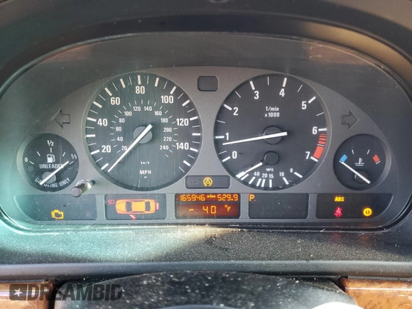 1999 BMW 5 Series 528iA with VIN WBADM6332XBY20915, listed as a Copart auction lot 45206785 with 165,946 mi miles and Salvage Title. Bid and sale history available at carsss.com. Image 9.