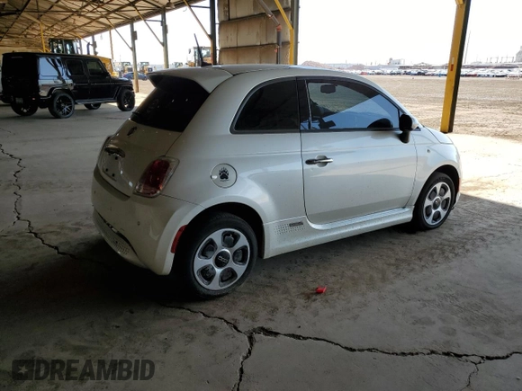 2014 FIAT 500e with VIN 3C3CFFGE6ET189638, listed as a Copart auction lot 61492525 with 64,256 mi miles and Clean title. Bid and sale history available at DreamBid. Image 3.