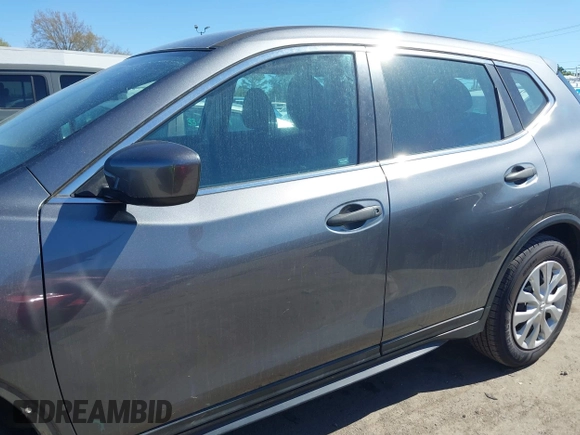 2018 Nissan Rogue SV with VIN 5N1AT2MV9JC768987, listed as a IAAI auction lot 41847810 with 112,776 mi miles and . Bid and sale history available at carsss.com. Image 15.