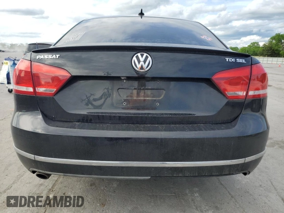 2014 Volkswagen Passat SEL Premium z VIN 1VWCN7A34EC066375, wystawiony jako Copart lot #54016005 z przebiegiem 170 305 mil mil oraz Szkoda całkowita • Salvage title. Historia ofert i sprzedaży dostępna na DreamBid. Obrazek 6.