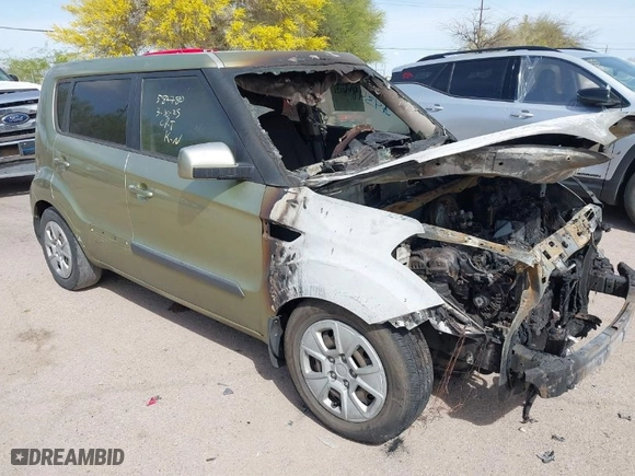 2012 Kia Soul with VIN KNDJT2A59C7434849, listed as a IAAI auction lot 41934121 with 1 mi miles. Bid and sale history available at carsss.com. Image 1.