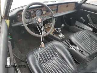 1978 FIAT 124 Spider z VIN 124CS10126825, wystawiony jako Copart lot #75075504 z przebiegiem 94 895 mil mil oraz Szkoda całkowita • Salvage title. Historia ofert i sprzedaży dostępna na DreamBid. Obrazek 8.