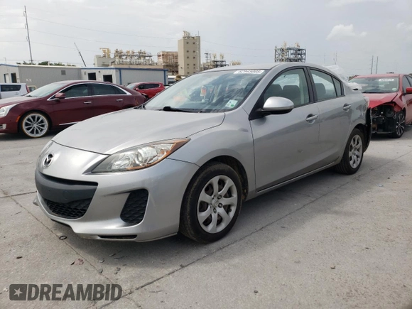 2013 Mazda 3 i SV with VIN JM1BL1TG5D1826454, listed as a Copart auction lot 62945005 with 115,921 mi miles and Salvage title. Bid and sale history available at DreamBid. Image 1.