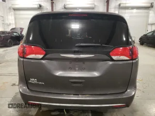 2017 Chrysler Pacifica Touring L with VIN 2C4RC1BG3HR788868, listed as a Copart auction lot 55672855 with 94,092 mi miles and Clean Title. Bid and sale history available at DreamBid. Image 6.