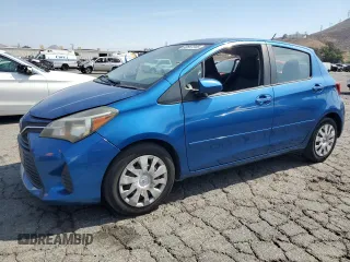 2015 Toyota Yaris L z VIN VNKKTUD39FA040695, wystawiony jako Copart lot #60567245 z przebiegiem 107 549 mil mil oraz Szkoda całkowita • Salvage title. Historia ofert i sprzedaży dostępna na DreamBid. Obrazek 1.