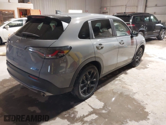 2024 Honda HR-V Sport with VIN 3CZRZ2H57RM750685, listed as a IAAI auction lot 41721920 with 28,554 mi miles. Bid and sale history available at carsss.com. Image 4.