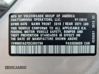 2013 Volkswagen Passat SE z VIN 1VWBH7A37DC083799, wystawiony jako Copart lot #55796875 z przebiegiem 111 747 mil mil oraz Szkoda całkowita • Salvage title. Historia ofert i sprzedaży dostępna na DreamBid. Obrazek 13.