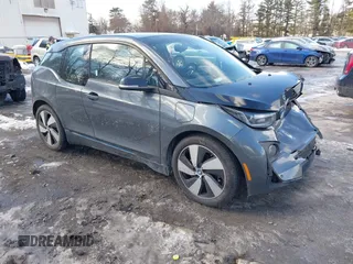 2017 BMW i3 z VIN WBY1Z8C55HV889178, wystawiony jako IAAI lot #41581720 z przebiegiem 73 692 mil mil oraz . Historia ofert i sprzedaży dostępna na DreamBid. Obrazek 1.