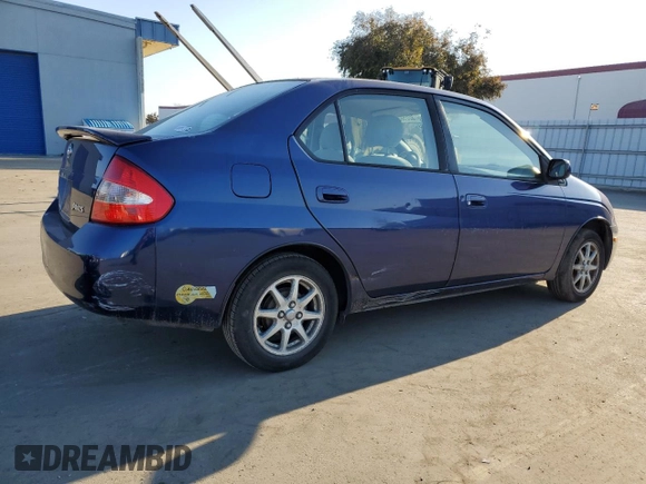 2002 Toyota Prius with VIN JT2BK18U020069864, listed as a Copart auction lot 82256514 with 151,661 mi miles and Salvage Title. Bid and sale history available at carsss.com. Image 3.