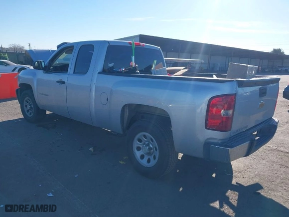 2012 Chevrolet Silverado 1500 Work Truck with VIN 1GCRCPEX9CZ127696, listed as a IAAI auction lot 41333607 with 195,024 mi miles. Bid and sale history available at carsss.com. Image 3.