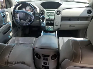 2011 Honda Pilot Touring z VIN 5FNYF4H91BB104027, wystawiony jako Copart lot #56286595 z przebiegiem 180 622 mil mil oraz Czysty tytuł • Clean title. Historia ofert i sprzedaży dostępna na DreamBid. Obrazek 8.