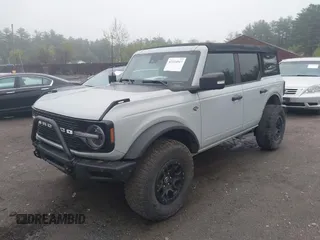2022 Ford Bronco with VIN 1FMEE5DP2NLA70127, listed as a IAAI auction lot 42224917 with 28,923 mi miles and . Bid and sale history available at DreamBid. Image 17.