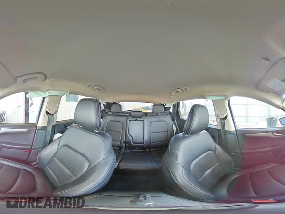 2020 Ford Escape SEL with VIN 1FMCU0H69LUC66670, listed as a Copart auction lot 60316755 with 30,281 mi miles and Non repairable. Bid and sale history available at DreamBid. Image 14.