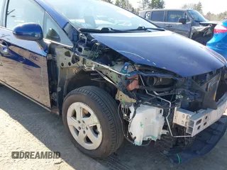 2011 Toyota Prius I with VIN JTDKN3DU9B5301185, listed as a IAAI auction lot 41988267 with 191,414 mi miles and . Bid and sale history available at DreamBid. Image 6.