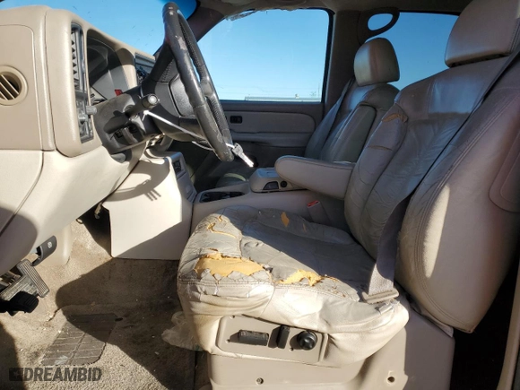 2002 Chevrolet Tahoe LS with VIN 1GNEC13ZX2R207241, listed as a Copart auction lot 87117114 with 251,469 mi miles and Clean Title. Bid and sale history available at carsss.com. Image 7.