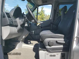2014 Mercedes-Benz Sprinter Passenger with VIN WDZPE7DC3E5844573, listed as a Copart auction lot 45985045 with Not Provided miles and Salvage Title. Bid and sale history available at carsss.com. Image 7.