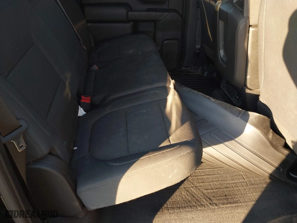 2019 Chevrolet Silverado 1500 Custom Trail Boss with VIN 3GCPYCEH7KG121386, listed as a IAAI auction lot 41357405 with 100,355 mi miles. Bid and sale history available at carsss.com. Image 8.