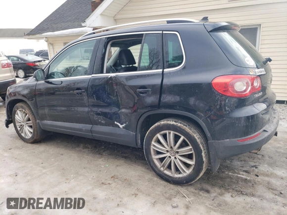 2011 Volkswagen Tiguan SEL with VIN WVGBV7AX4BW553986, listed as a Copart auction lot 43873765 with 140,097 mi miles and Salvage Title. Bid and sale history available at DreamBid. Image 2.