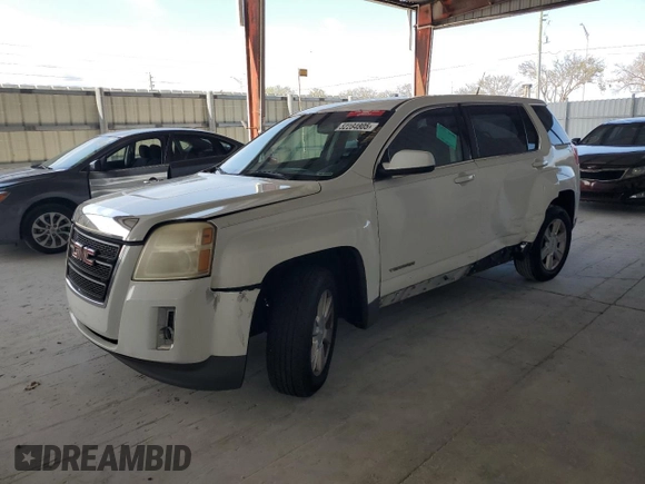 2010 GMC Terrain SLE-1 z VIN 2CTALBEW0A6381642, wystawiony jako Copart lot #52284805 z przebiegiem 236 179 mil mil oraz Szkoda całkowita • Salvage title. Historia ofert i sprzedaży dostępna na DreamBid. Obrazek 1.