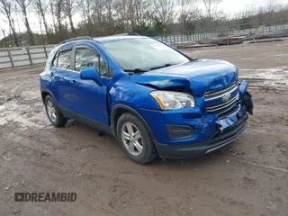 2015 Chevrolet Trax LT with VIN KL7CJLSB2FB064013, listed as a IAAI auction lot 41249924 with 62,288 mi miles. Bid and sale history available at carsss.com. Image 1.