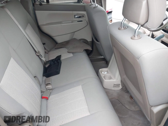 2010 Jeep Liberty Sport с VIN 1J4PN2GK8AW115893, выставлен на аукционе IAAI как лот 42652286 с пробегом 210 246 миль миль и . История ставок и продаж доступна на DreamBid. Изображение 8.