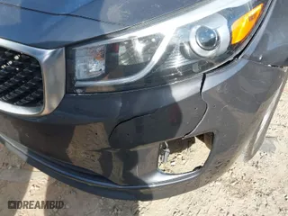 2016 Kia Sedona EX with VIN KNDMC5C10G6137795, listed as a IAAI auction lot 41015257 with 114,347 mi miles. Bid and sale history available at carsss.com. Image 22.