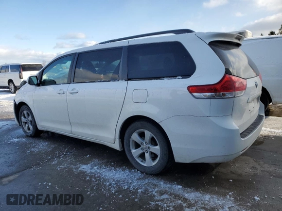 2011 Toyota Sienna LE AAS with VIN 5TDKK3DC9BS029733, listed as a Copart auction lot 43717115 with 178,032 mi miles and Salvage Title. Bid and sale history available at carsss.com. Image 2.